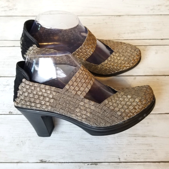 Bernie Mev Bonnie Mary Jane Stretch Heel Pumps - Picture 1 of 11